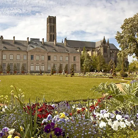 Mercure Centre 4*